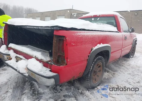 2007 Chevrolet Silverado 1500 Classic Work Truck из США, поврежденный, VIN 3GCEC14X77G255714